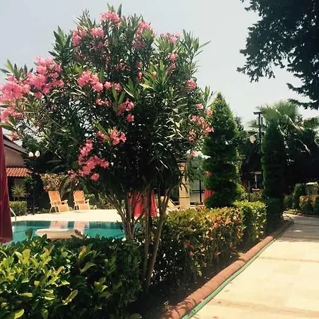 Villa Var Village *