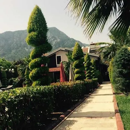 Villa Var Village *