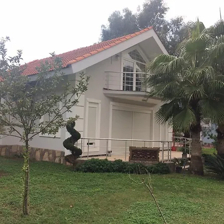 Villa Var Village
