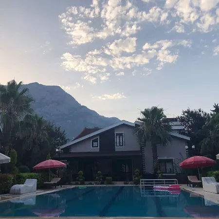 Var Village Villa *